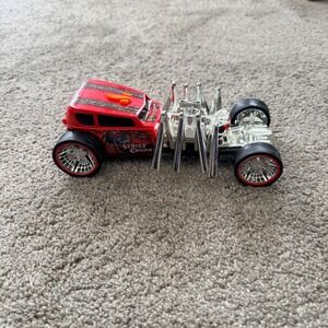Hot Wheels Street Creeper Toy‎ State Red Spider Motorized Lights Sounds Car Toy
